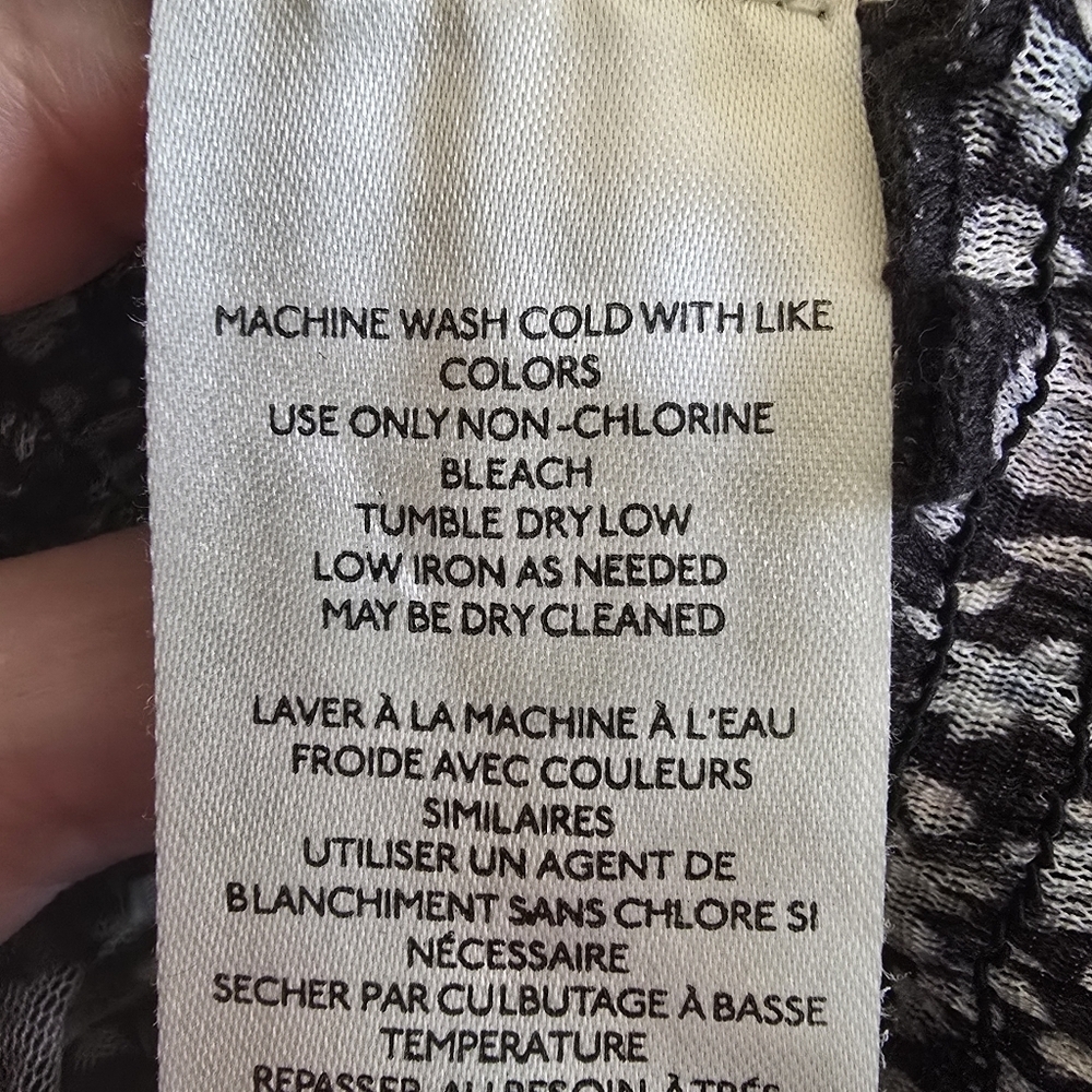 Free People Beatrice Lace-Up Top Printed Sheer Smocked Black Floral Size Medium - Picture 13 of 16